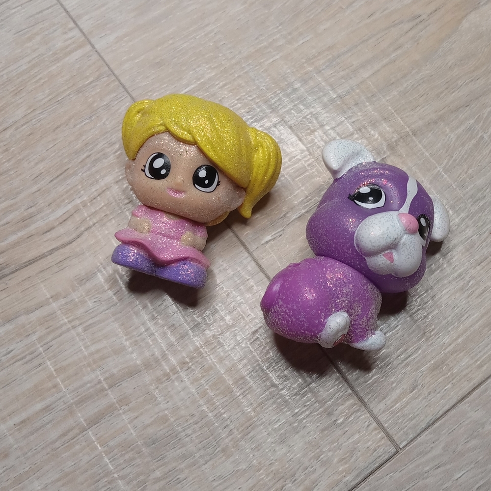 Tic Tac Toy XOXO Blip Friends Glitter Figures Lot of 2